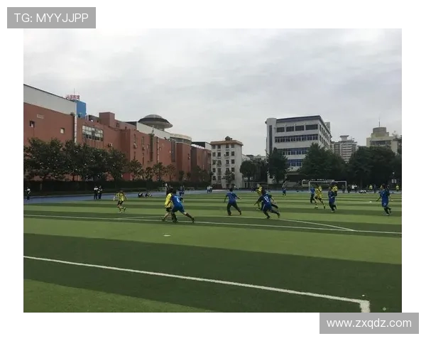 湘潭队足球奋勇拼搏展现湘楚精神点燃城市体育新风尚