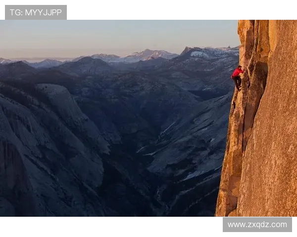 重庆攀岩队在极限运动会中以53分稳居积分榜首位 重庆攀岩队在极限运动会中以53分稳居积分榜首位
